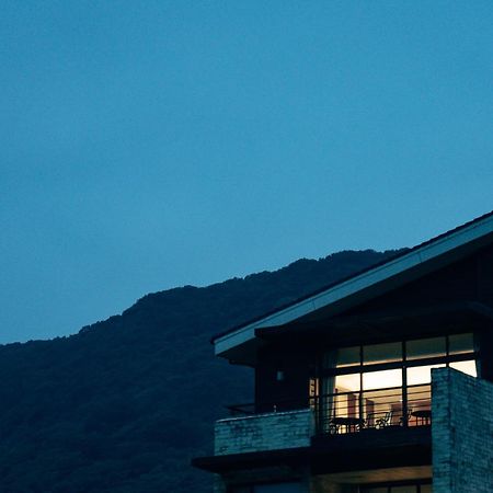 อดาจิโอ ซือตี้ผิง Apartment เฟิงปิน ภายนอก รูปภาพ